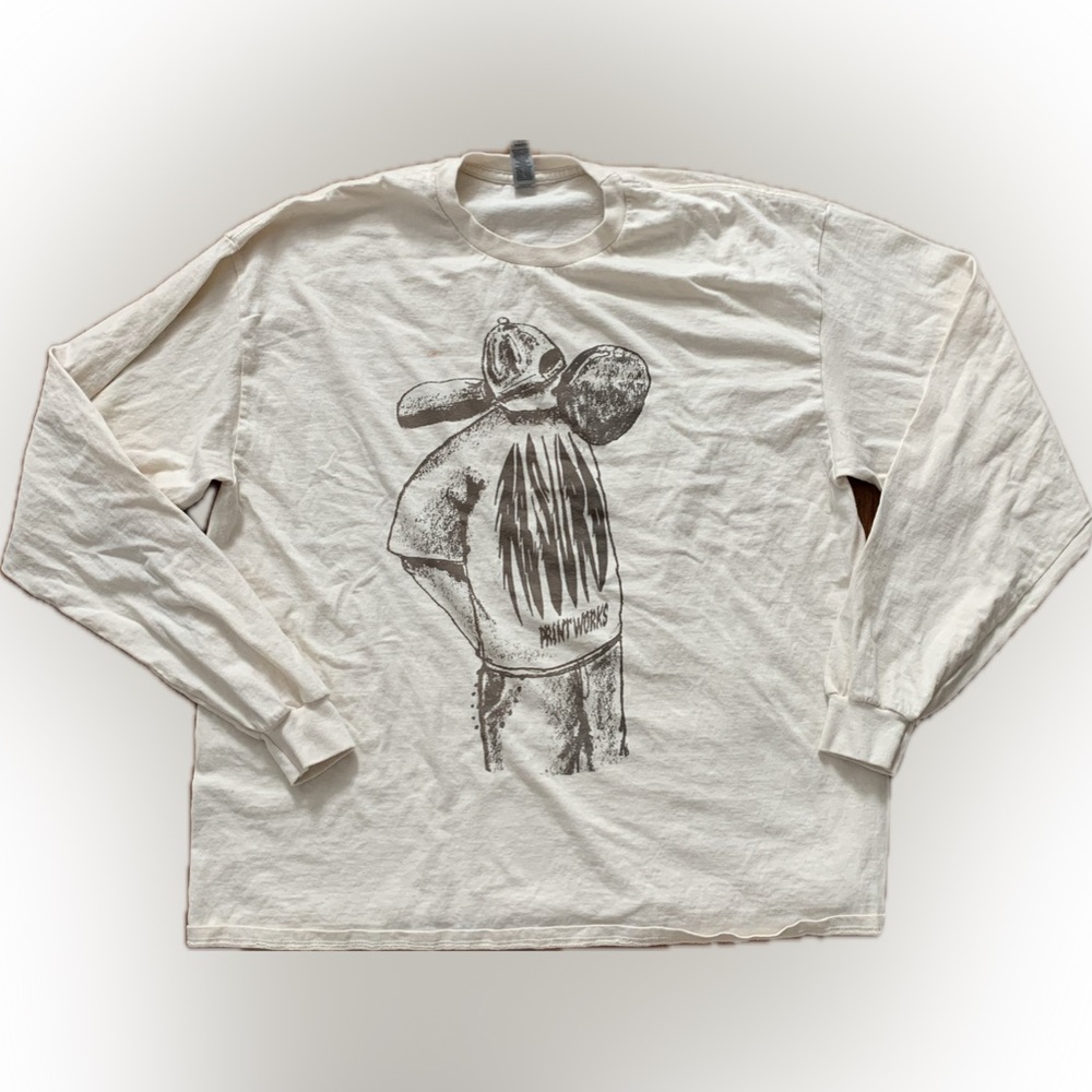 Gildan Men’s Long Sleeve Graphic Tee
